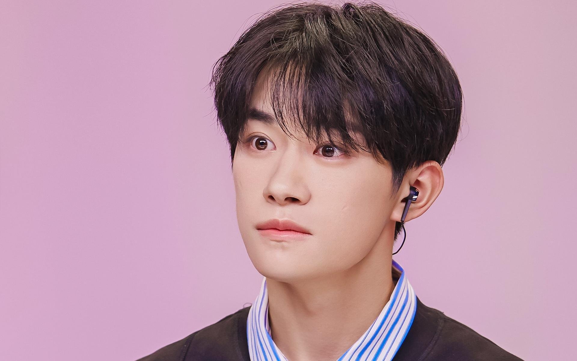 德甲引领绿色足球运动理念，推动可持续发展，德甲绿色球衣