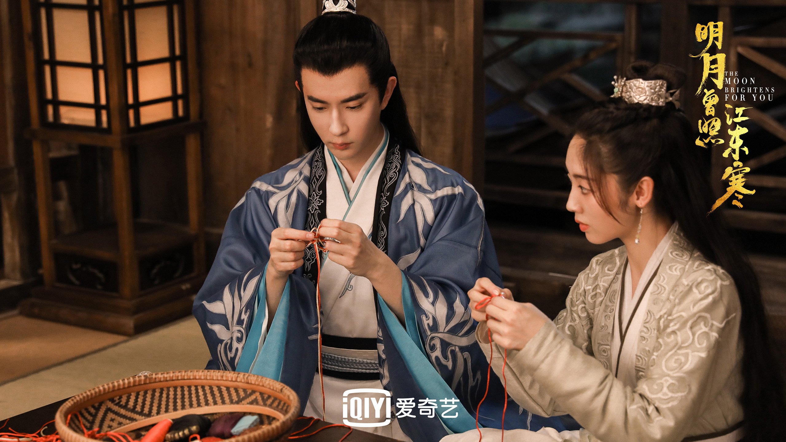 2018年西部决赛：库里在第三节一人投中五个三分球，一举扳平系列赛！