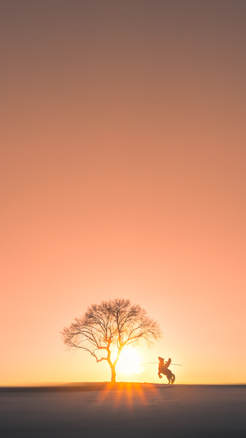 开云下载-_趣味高尔夫：城市中的绿色慢节奏运动_，高尔夫慢动作图片